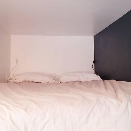 Small Arty Studio Menilmontant Париж Екстериор снимка